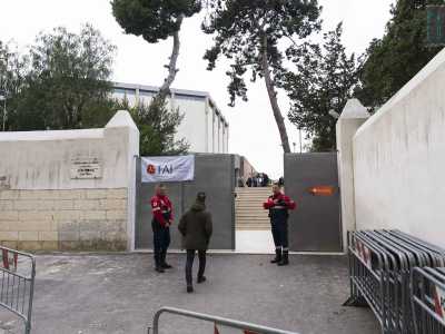 Accediamo quindi al complesso attraverso l�entrata secondaria di via Cimmarrusti...